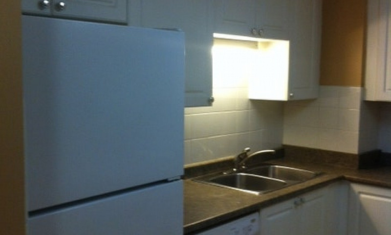 Executive 3Bdrm Town...