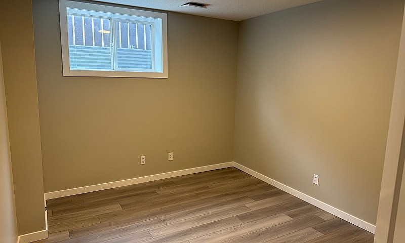 New Laminate/Paint! ...