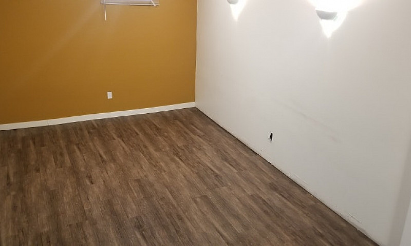 1 Bedroom Basement S...