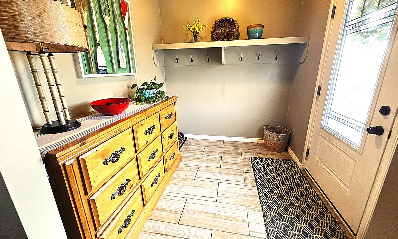 Charming Bungalow Wi...