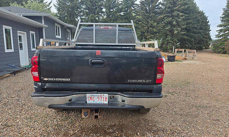 2004 Chevy Silverado...