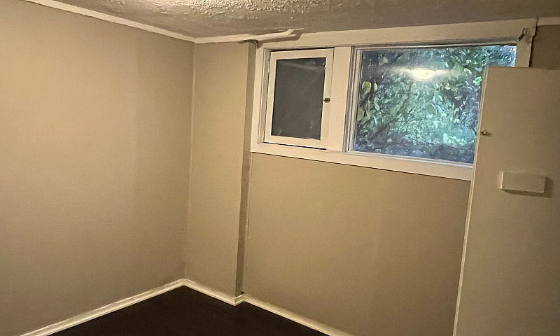 2Br Basement / Seper...