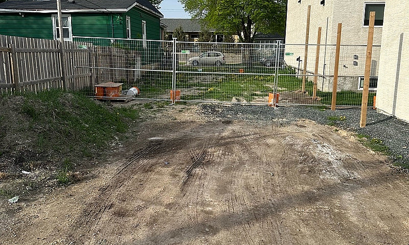Land For Sale 25’ X ...
