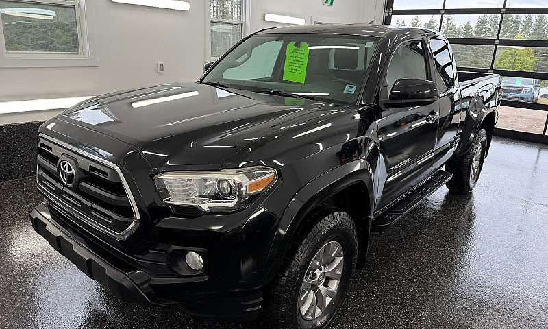 2017 Toyota Tacoma S...