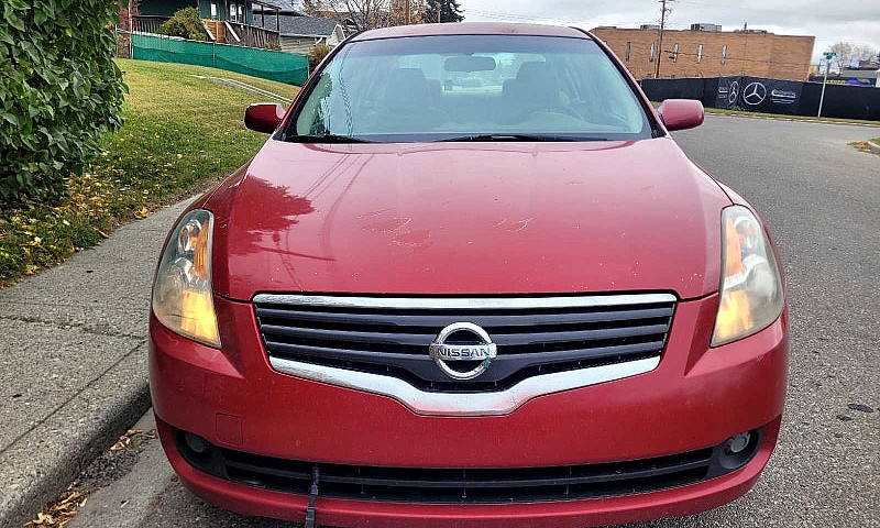 2009 Nissan Altima 2...