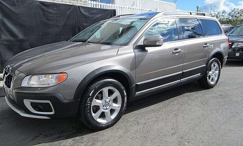 2008 Volvo Xc70 Awd ...