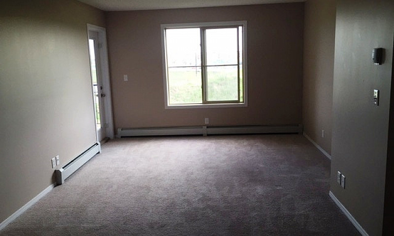 2 Bed + Den, 2 Bath ...