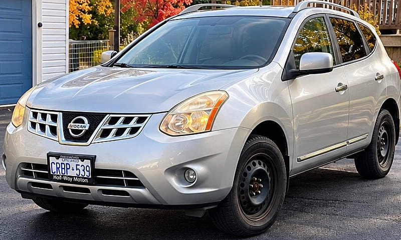2013 Nissan Rogue...