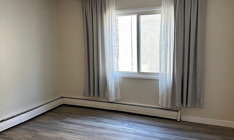 For Rent 1 Bd Apartm...
