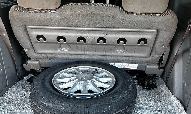 Low Km Minivan...