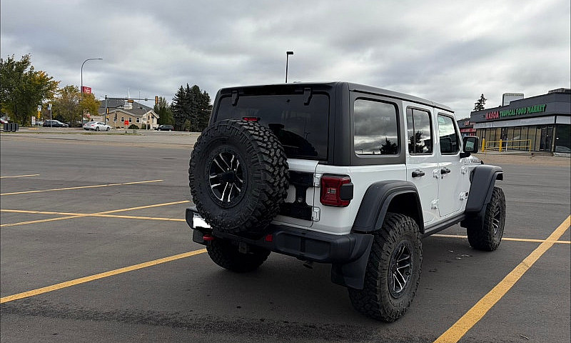 2024 Jeep Wrangler U...