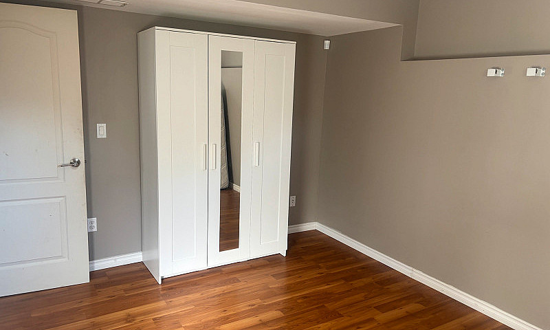 1 Bedroom Basement ...