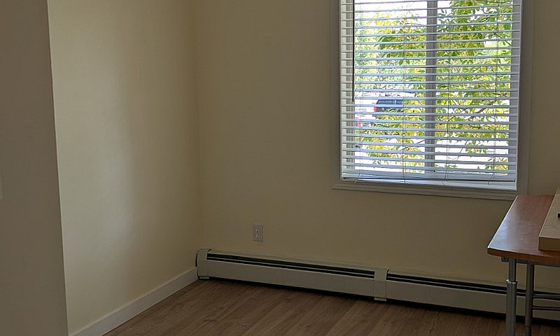 2 Br 1 Bath Freshly ...