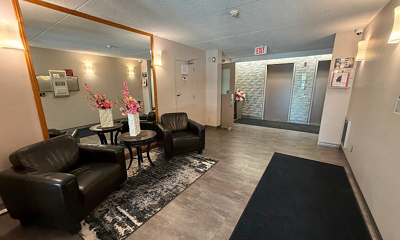 Corydon Condo...