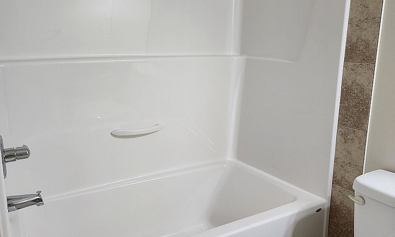 2 Bed 2 Bath For Ren...