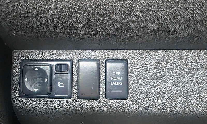Nissan Xterra Pro-4X...