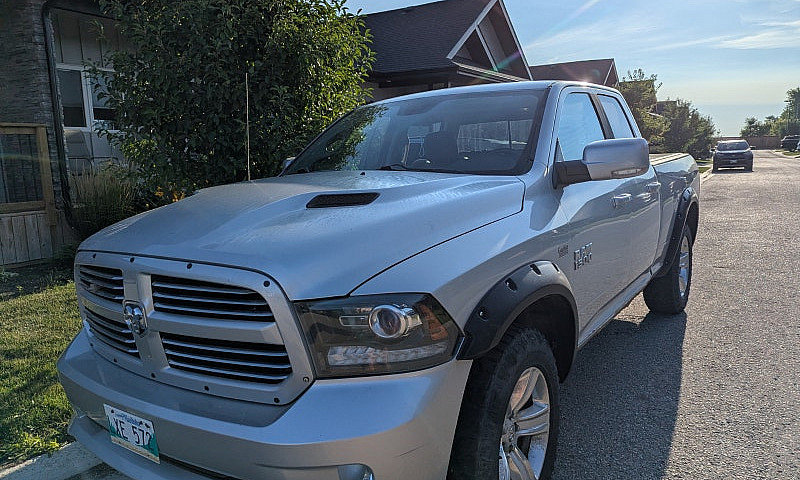 2013 Ram 1500 4X4 - ...