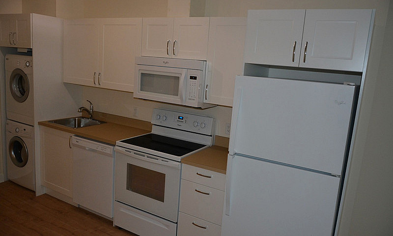 1 Bedroom Condo For ...