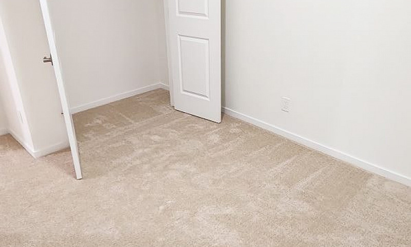 Cozy, Spacious And S...