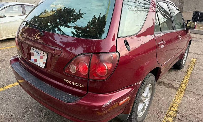 1999 Lexus Rx300...