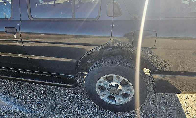 2003 Nissan Pathfind...