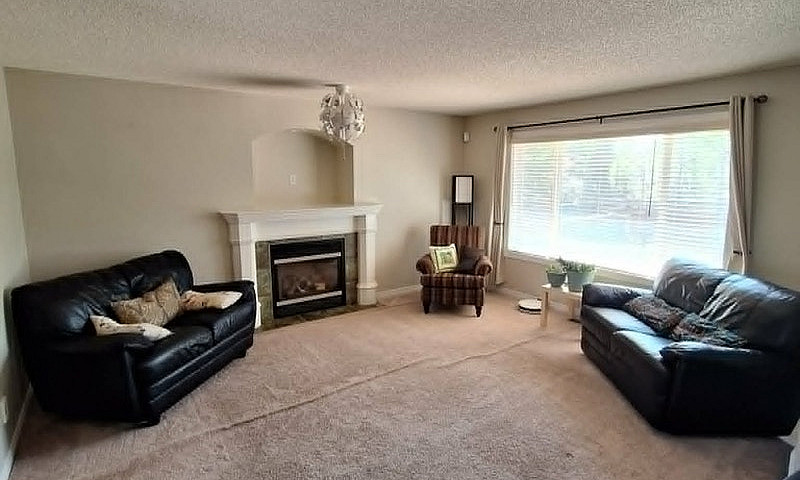 Chestermere - Family...