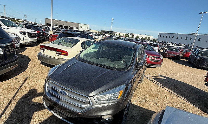 2017 Ford Escape Se ...