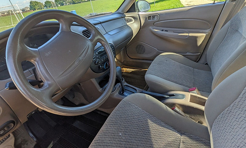 1999 Ford Escort Se...