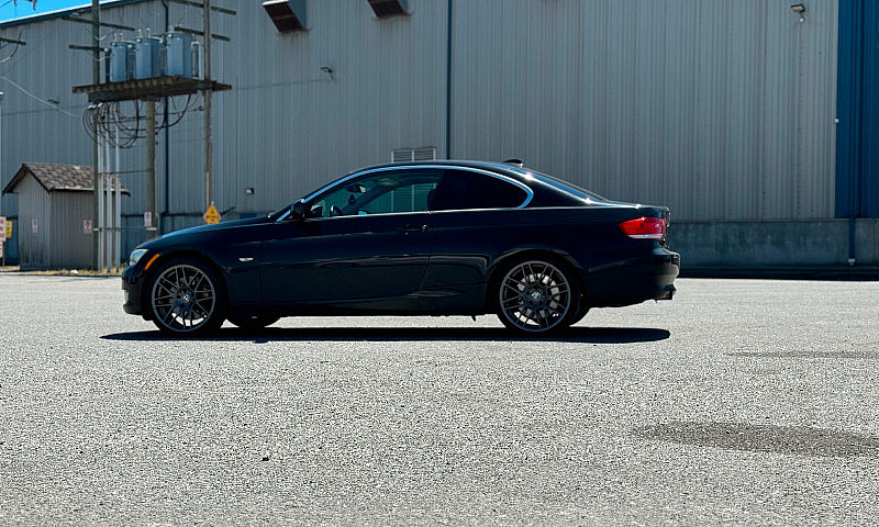 2010 Bmw 335Xi Coupe...