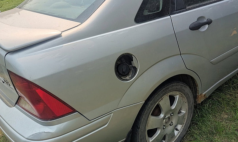 2004 Ford Focus...