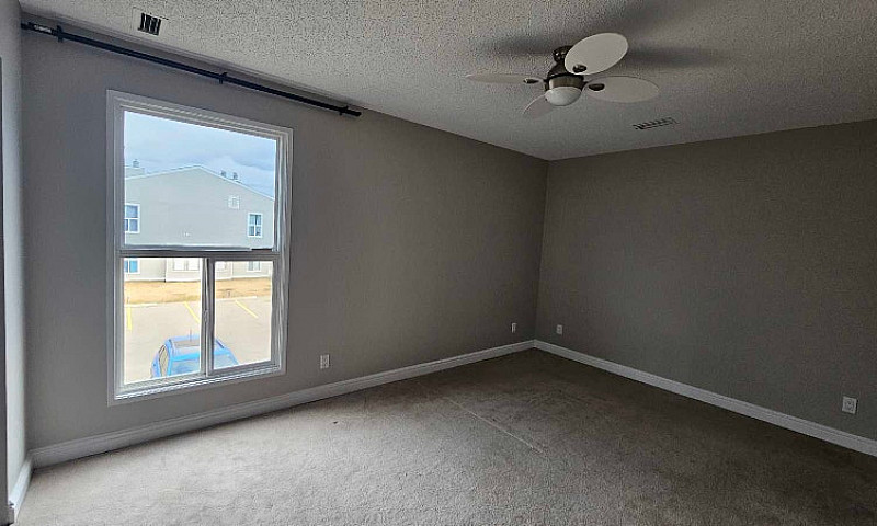 3 Bedroom Apartment ...