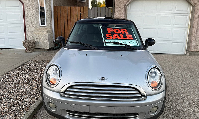 Mini Cooper...