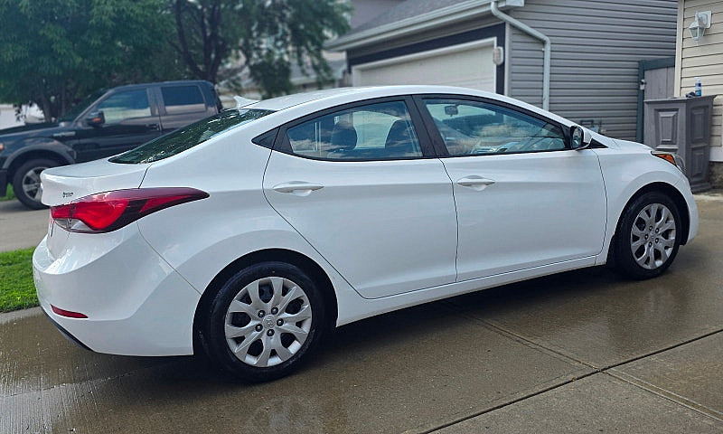2014 Hyundai Elantra...