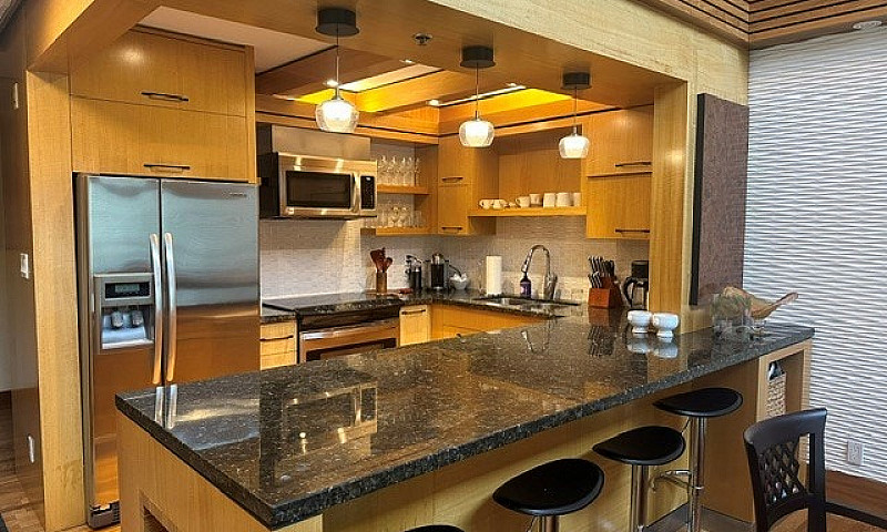 $7,800 / 2Br - 1,400...