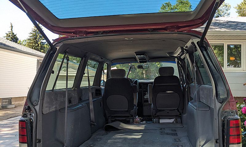 1992 Grandcaravan 3....