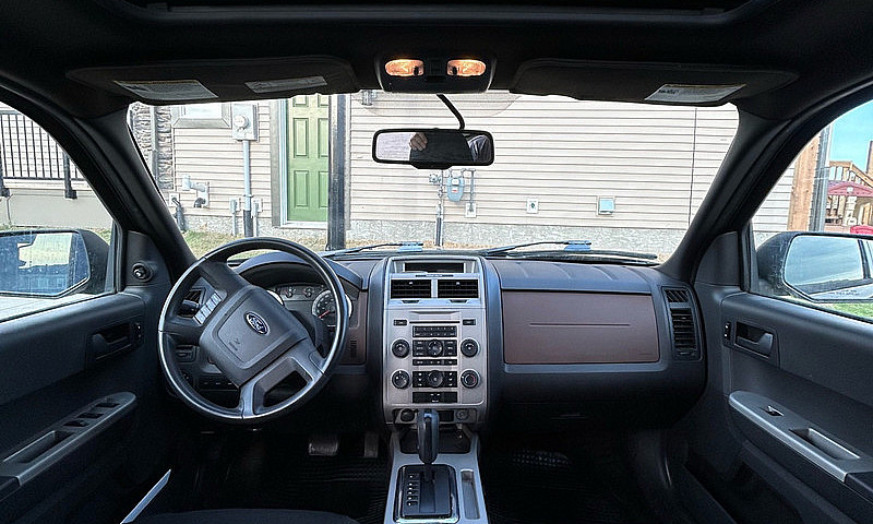 2009 Ford Escape Low...