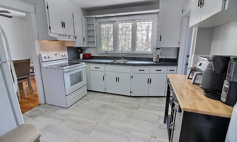 Move In Ready Home C...