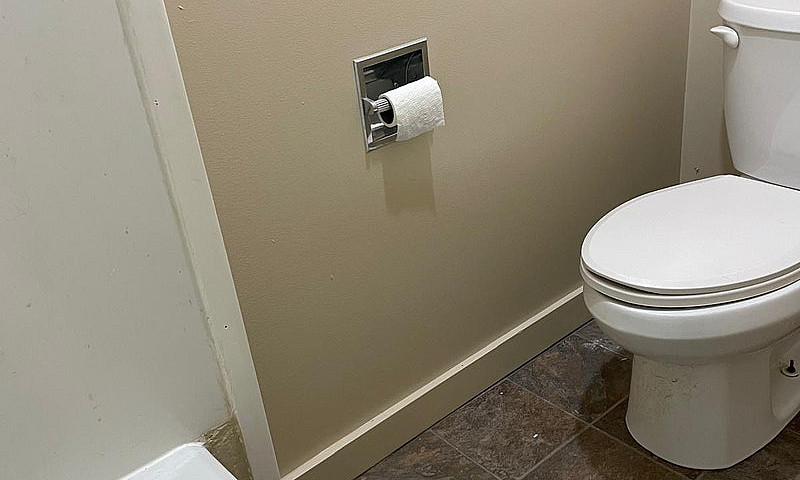 Cozy 2 Bedroom Apart...