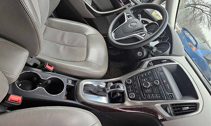 Buick Verano 2013...