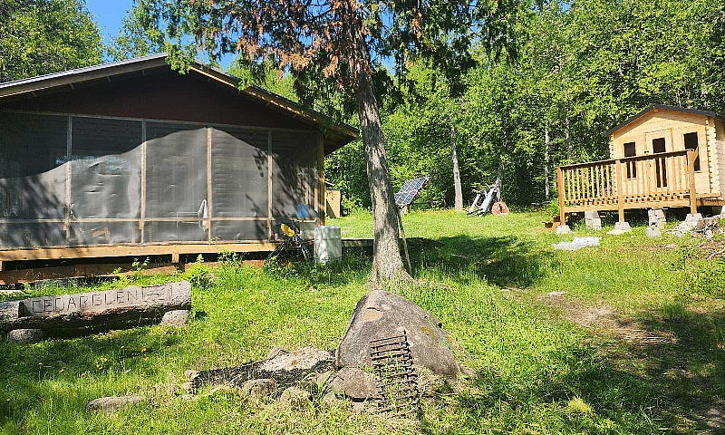 Off The Grid Cottage...