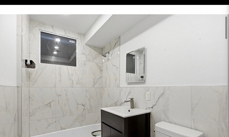 Chambre À Louer Pour...