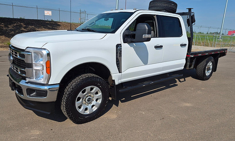 2023 Ford F350  Flat...