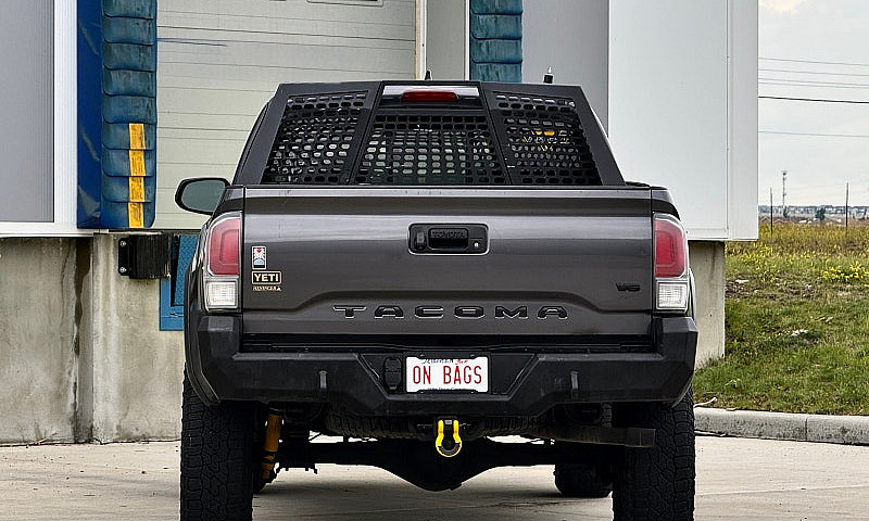 Toyota Tacoma Sr5 20...