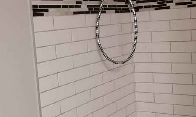 Large 3 Bedroom Lega...