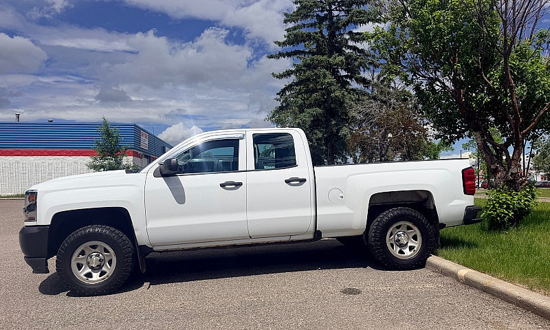 2019 Chevy Silverado...