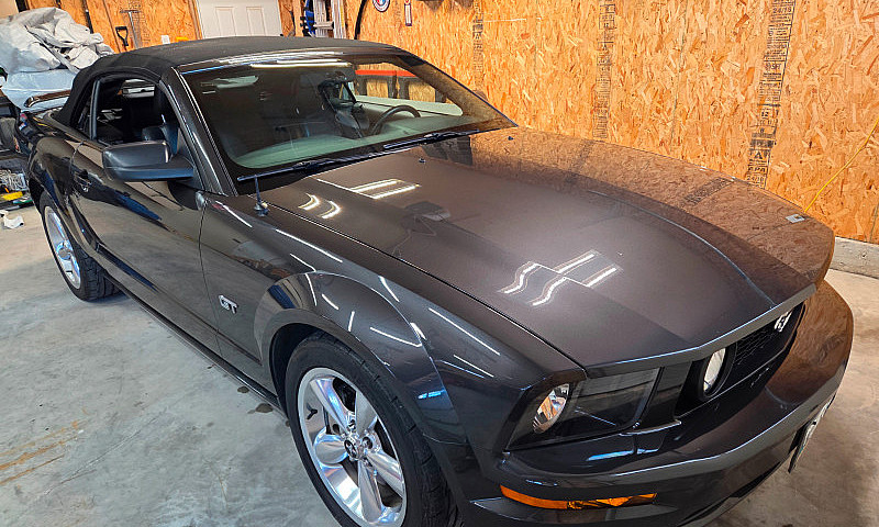 2008 Mustang Gt *5Sp...