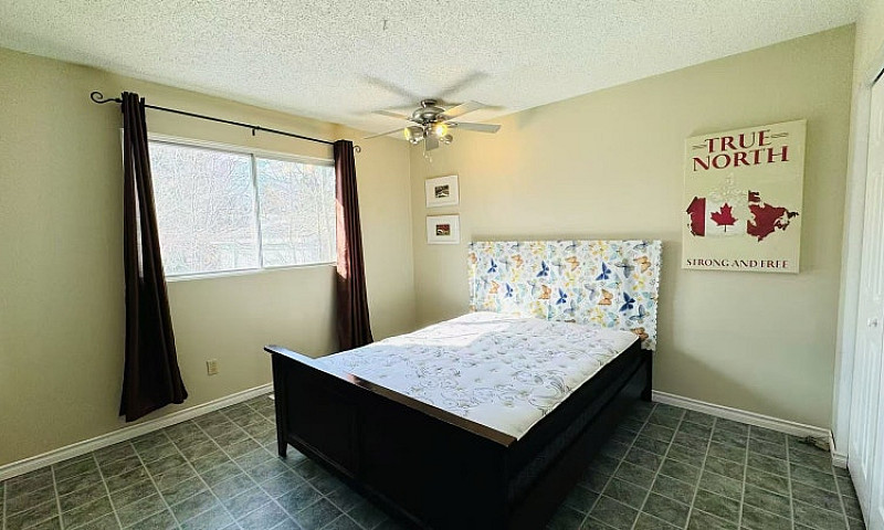 House For Rent – 3 B...