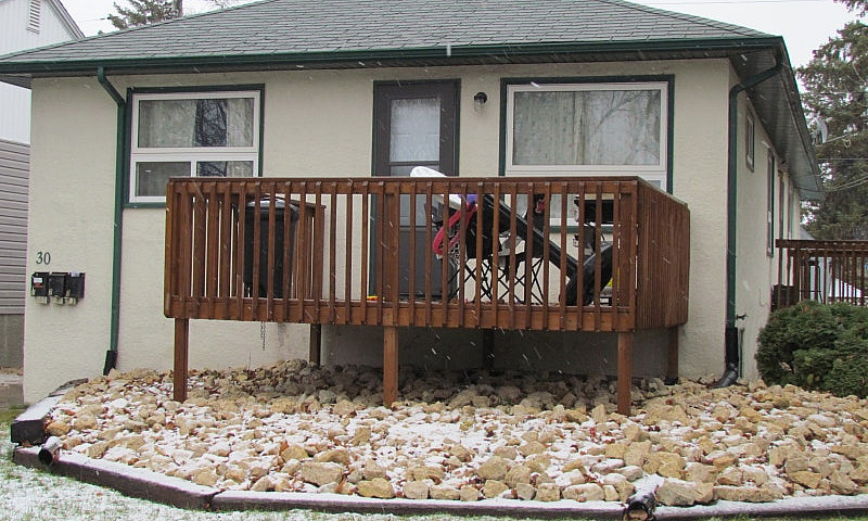 2 Bedroom, 1 Bath Su...