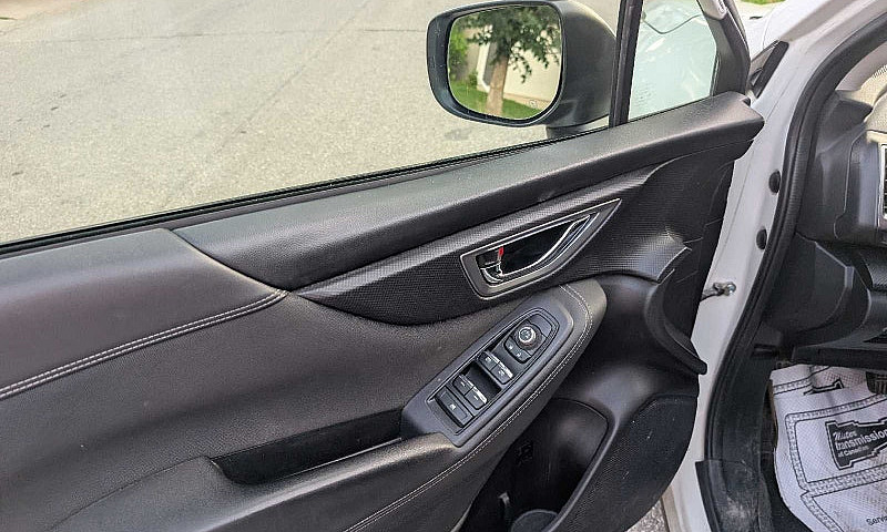 2019 Subaru Forester...
