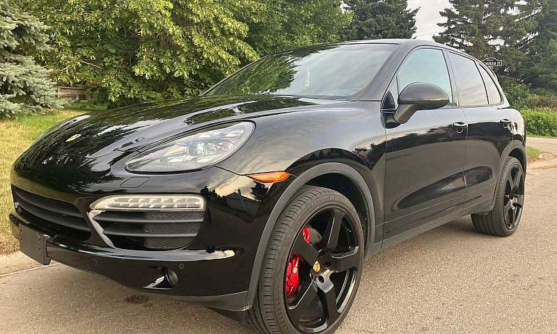 2012 Porsche Cayenne...